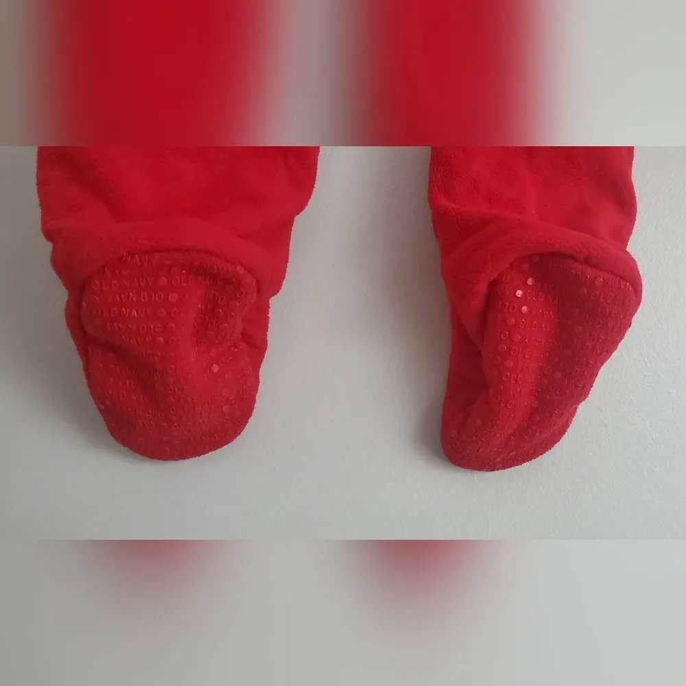 Old Navy Red Kids Bunting Footie One Piece With Snaps Size 6-12 Months